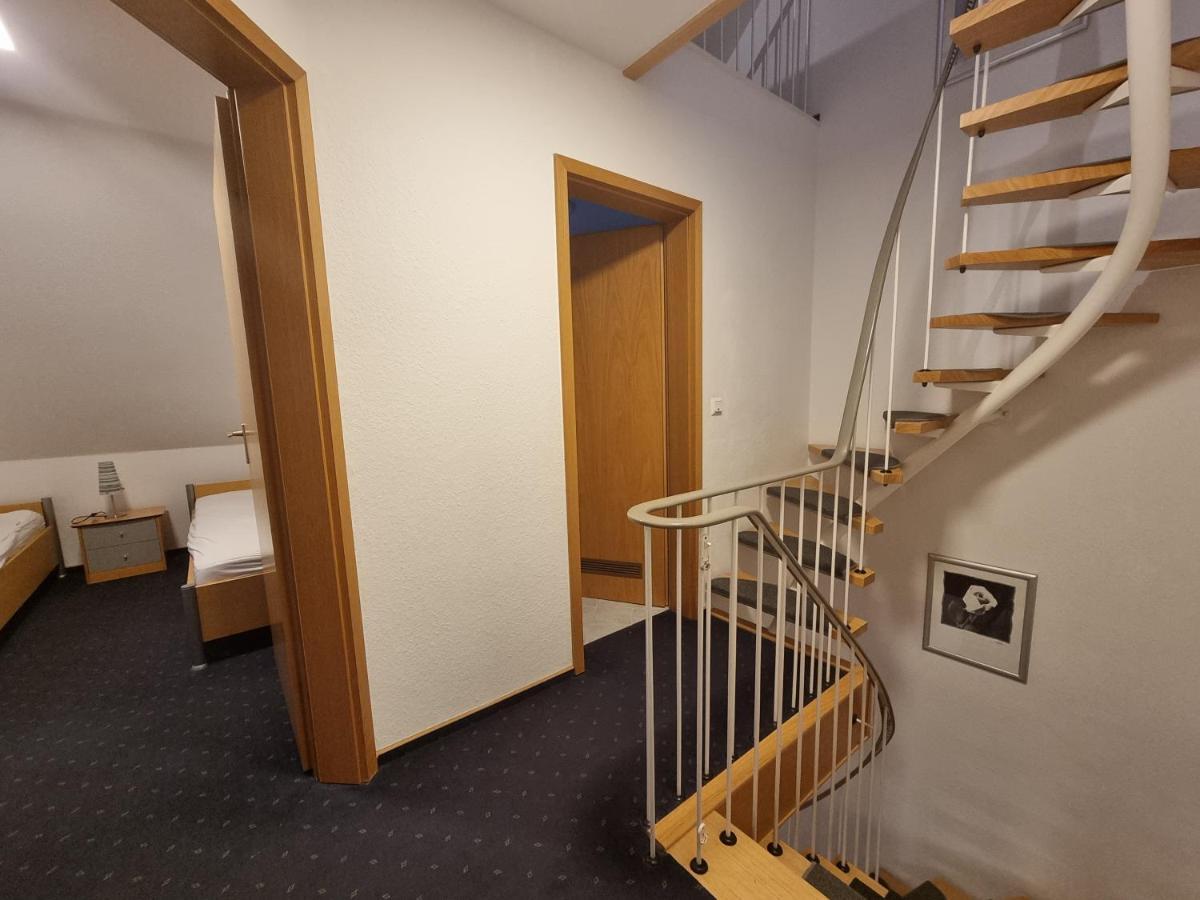 Ferienhaus Steuerbord Im Bootshaus Neßmersiel المظهر الخارجي الصورة